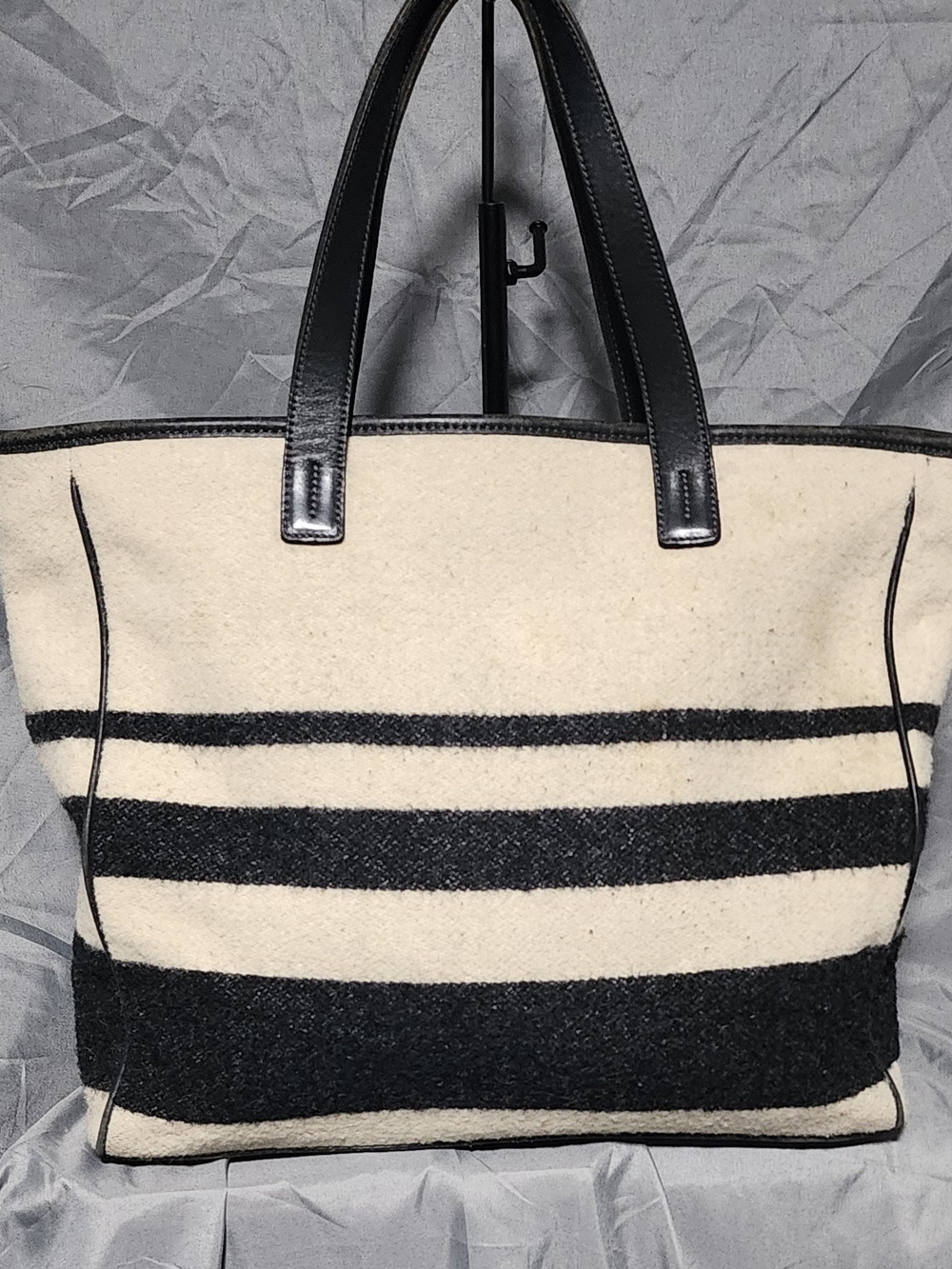 Vintage Coach Wool Black & Ivory Striped Shoulderbag Large Purse - Picture 2 of 7